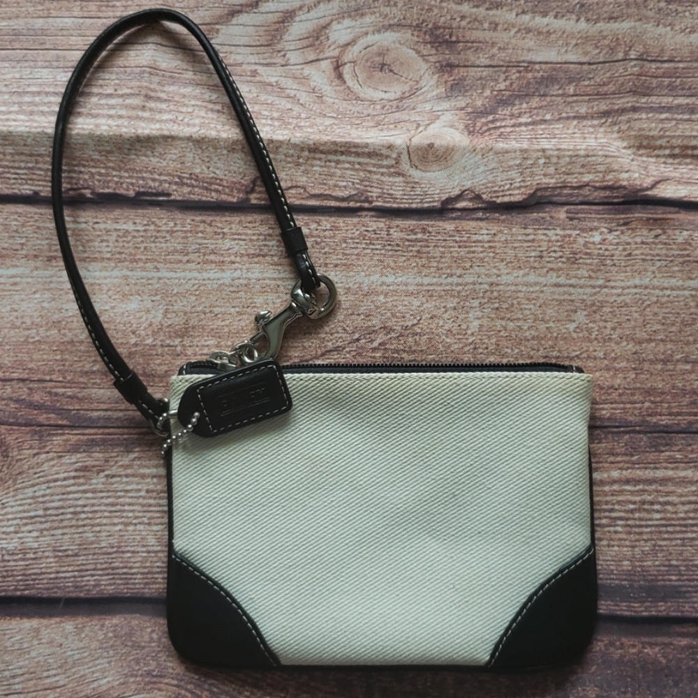 Coach Wristlet Wallet